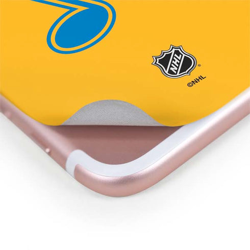 NHL St. Louis Blues Solid Background iPhone 8 Plus Skin